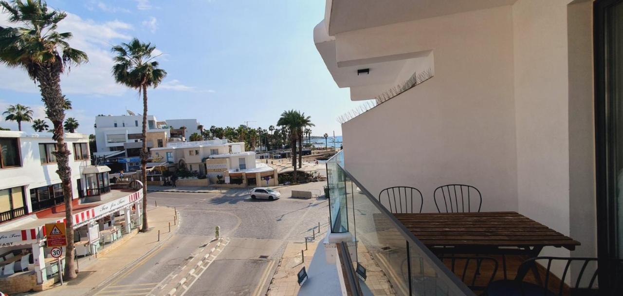 Phaedrus Living Seaside Luxury Flat Athina 109 Apartment Paphos Exterior photo